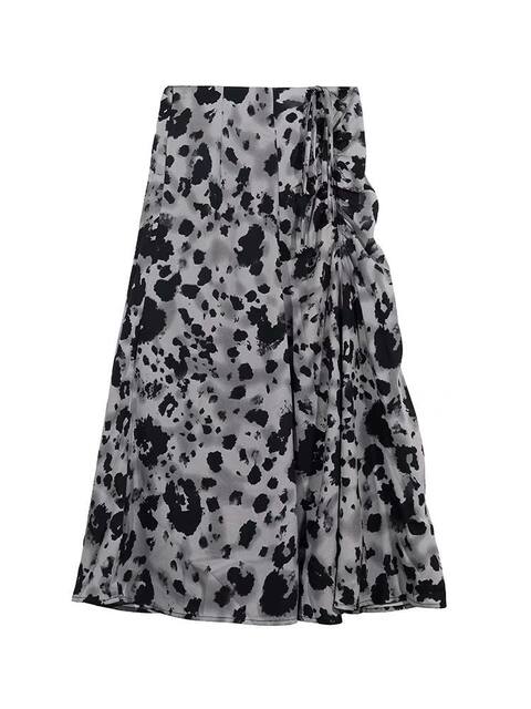 Large size irregular tie dyeing skirt female summer design sense niche font hip skirt ink print cover long skirt