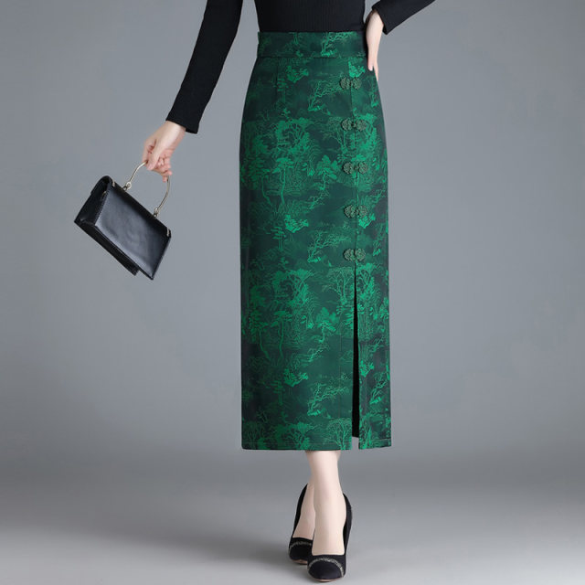 2025 new modified cheongsam skirt for women in spring and autumn mid-length summer retro Chinese style slit one-step hip-wrap skirt