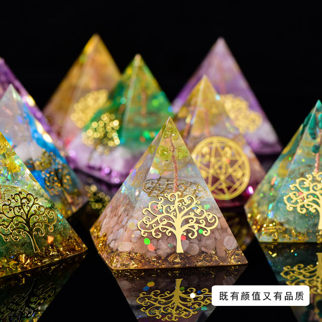 Natural crystal 6 cm customized pyramid office desktop living room home decoration ornaments jewelry gifts for women