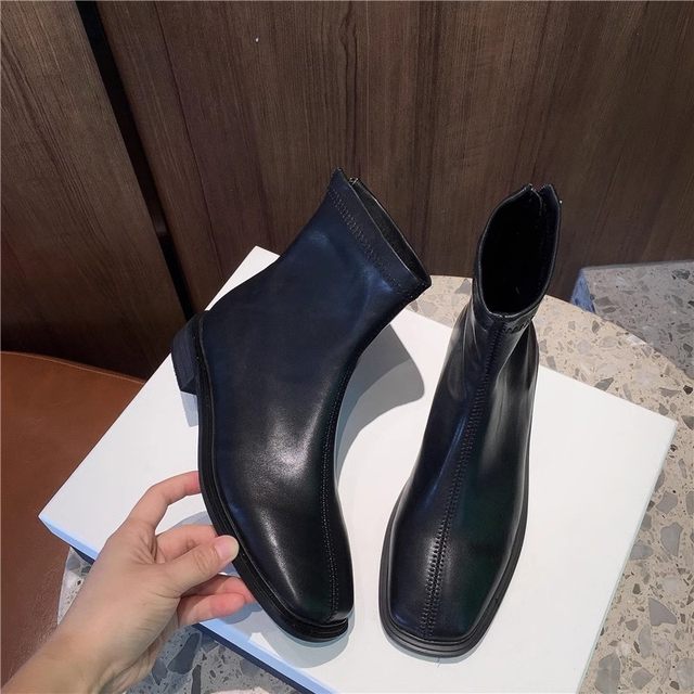 Internet celebrity thin boots versatile British style Martin boots 2025 autumn and winter Korean new thick heel short boots for women soft leather boots