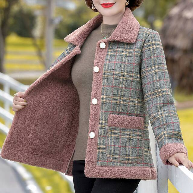 Large size middle-aged mother autumn and winter plus velvet jacket new style pellet fleece top coat plus velvet thickened cotton coat women's fashion
