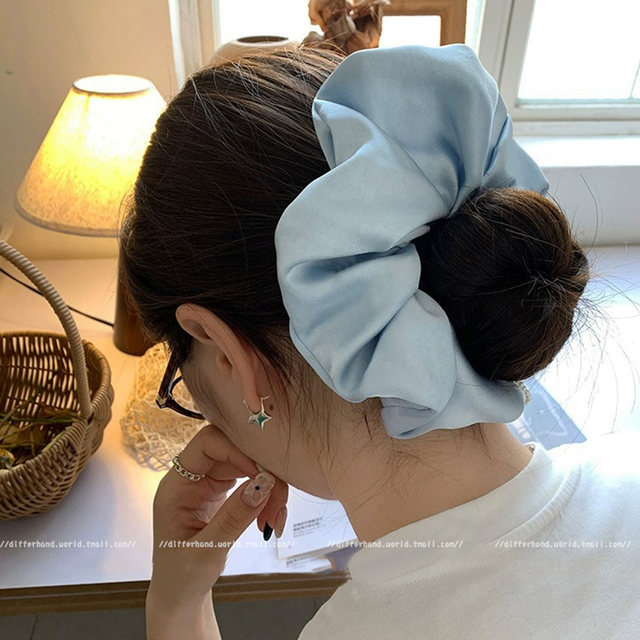 
French satin forest large intestine hair ring for women with high-end fashionable fashionable hair accessories buns and silk heads tied with hair
