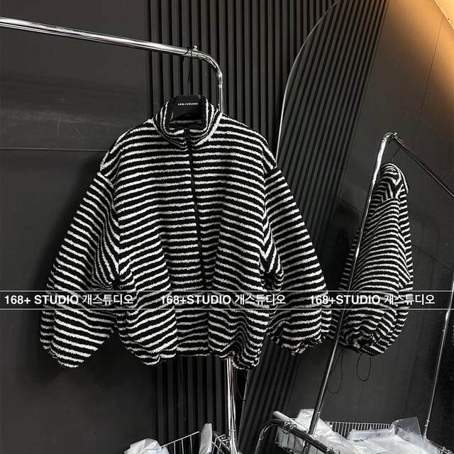 Stand-collar cardigan striped lamb velvet jacket loose and slim mid-length 2025 winter new top ins trendy