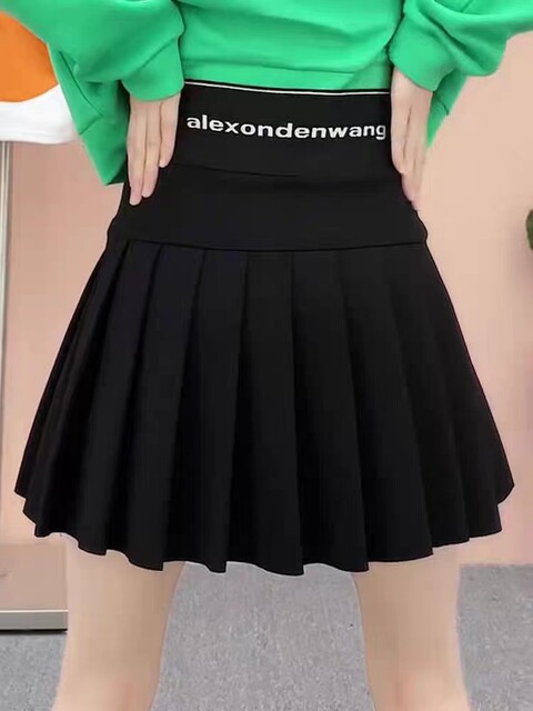 Black pleated short skirt new autumn and winter design sense large size fat girl letters abdomen elastic high waist A-line skirt