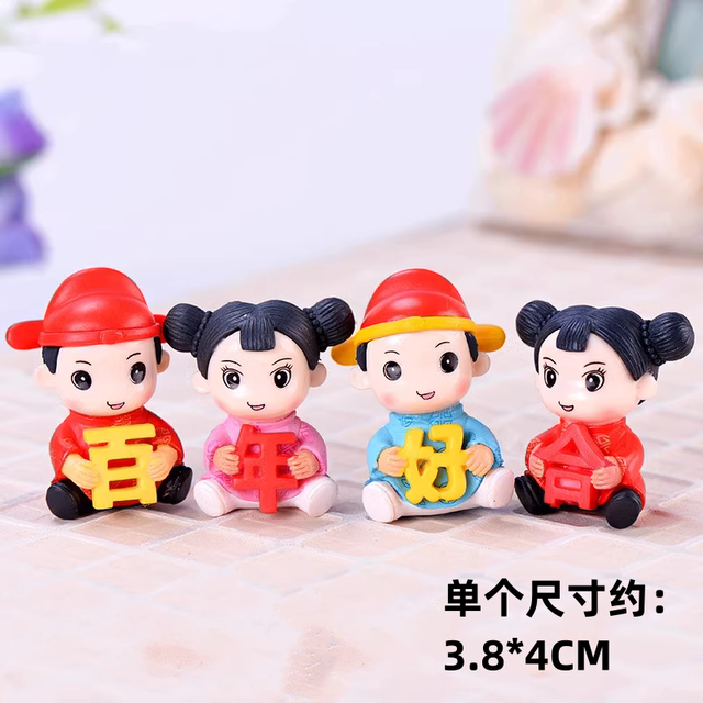 Christmas decoration ornaments beautiful girl couple doll micro landscape decoration DIY handmade glue material making
