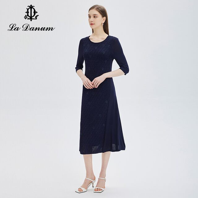 Aidana spring and summer new Tibetan blue round collar hot drill dress waist seven -point sleeve A -line skirt temperament fashion