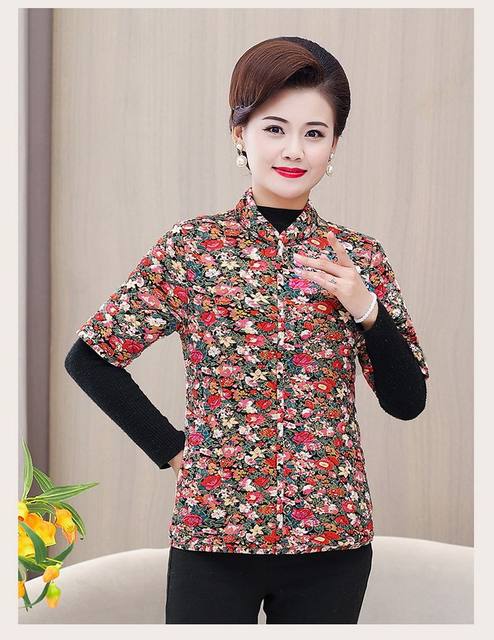 Mom half -sleeved cotton clothing vest Middle -aged and elderly women's women's clothes autumn and winter cotton thick cotton jacket loose horse clip in the sleeve shoulders