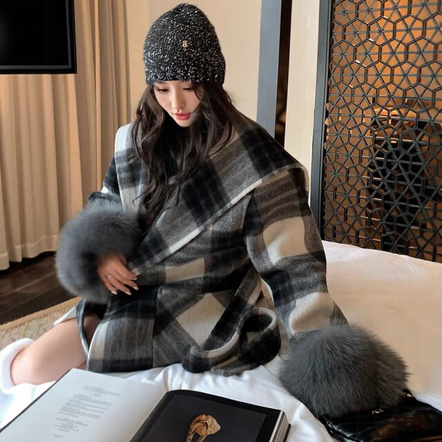 Plaid cloak fox woolen coat for women 2024 Korean gentle double-sided cashmere jacket winter elves