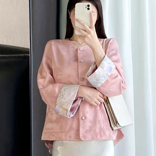 New Chinese style national style pink round neck female 2024 spring and summer new large size tirit Tang costume temperament age reduction top

