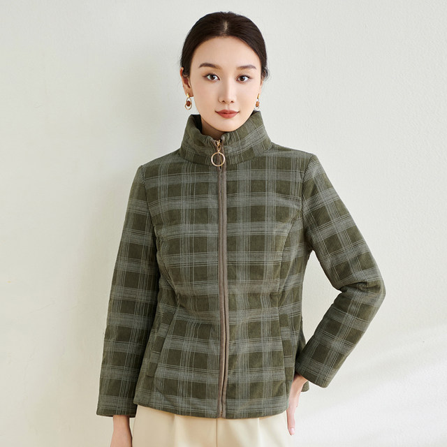 
Xiangmulan 2025 middle-aged and elderly mothers' fashionable plaid cotton coats, western style large size long-sleeved cotton coats for women