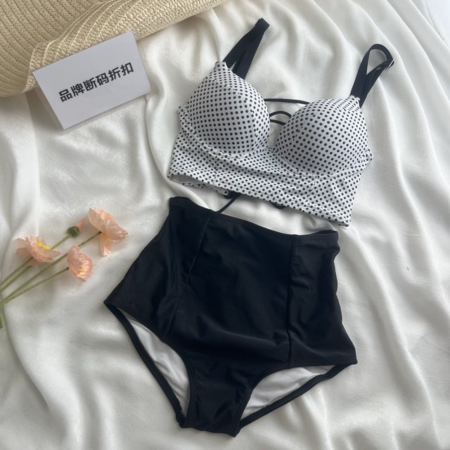 Brand off code discount] Hot spring vacation sexy small breasts gathered slim fairy swimsuit triangle split swimsuit for women