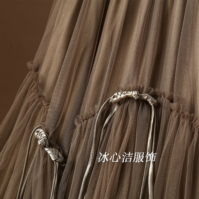 Spring retro buckle decorative mesh large sway skirt for women 2025 new puffy trouser skirt long skirt umbrella skirt skirt