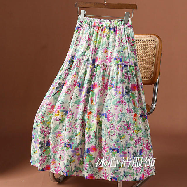 High waist sweet little fresh floral skirt for women in summer 2025 new elastic skirt A-line splicing large long skirt
