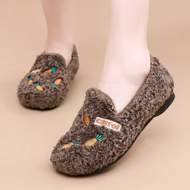 Autumn and winter plus velvet warm furry shoes, old Beijing cloth shoes, women's shoes, bean shoes, women's shopping shoes, pregnant women's shoes, outer shoes