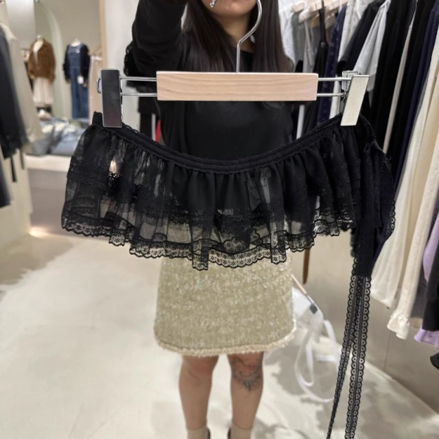 2025 spring and summer new age-reducing lace versatile skirt with buttock curtain for women's outer tower short skirt