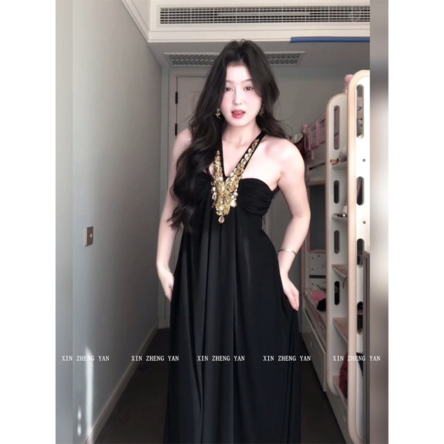 XZY/Xin Zhengyan, slightly fat mm noble and ancient style bead halter neck dress female celebrity temperament heavy industry long skirt