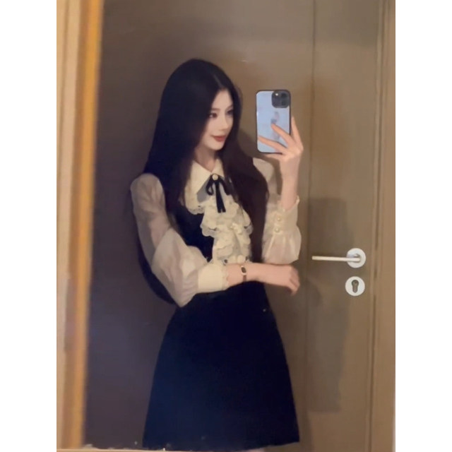 XZY Miu-style fake two-piece lace velvet dress for women 25 years autumn high-end dress