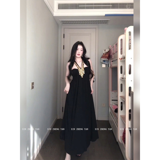 XZY/Xin Zhengyan, slightly fat mm noble and ancient style bead halter neck dress female celebrity temperament heavy industry long skirt