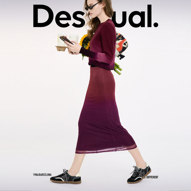 Desigual25 spring and summer new gradient printed mesh with lining long dark red women's skirt
