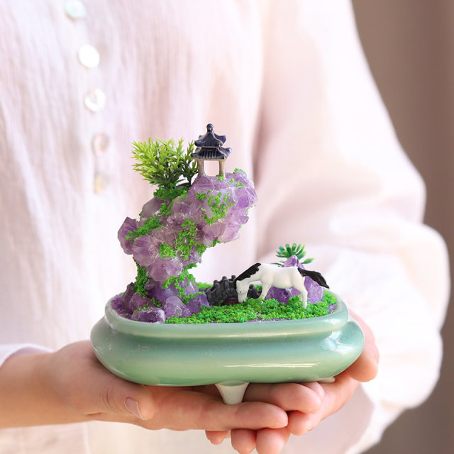 Lucky degaussed natural amethyst ornaments, original creative handicrafts, white crystal raw stones, purple home decorations