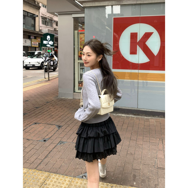 pusumede sweet age-reducing lace spliced ​​skirt for women's cake skirt design niche A-line puffy short skirt