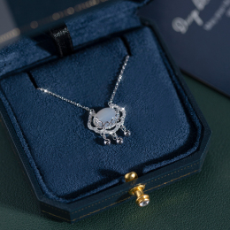 And Tianyu Anan lock necklace S999 silver and pure silver small masses of autumn and winter to send girlfriends birthday gift Valentine's Day