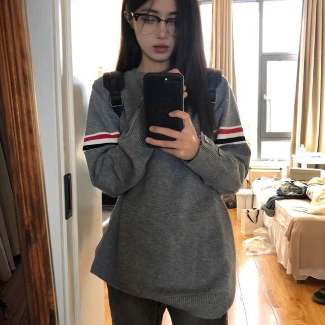 Internet celebrity striped sweater base shirt for men and women Korean style niche round neck pullover sweater casual knitted sweater