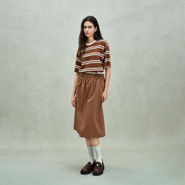 ochirly Oushili striped embroidered short-sleeved T-shirt women's top casual loose sports new products for spring 2025
