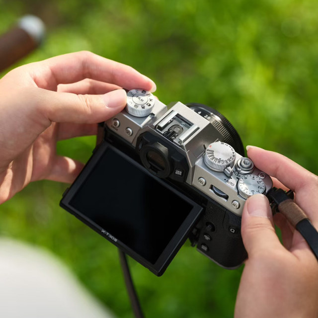 Fuji xt30 third generation X-T30iii lightweight mirrorless camera vlog retro X-T30 III
