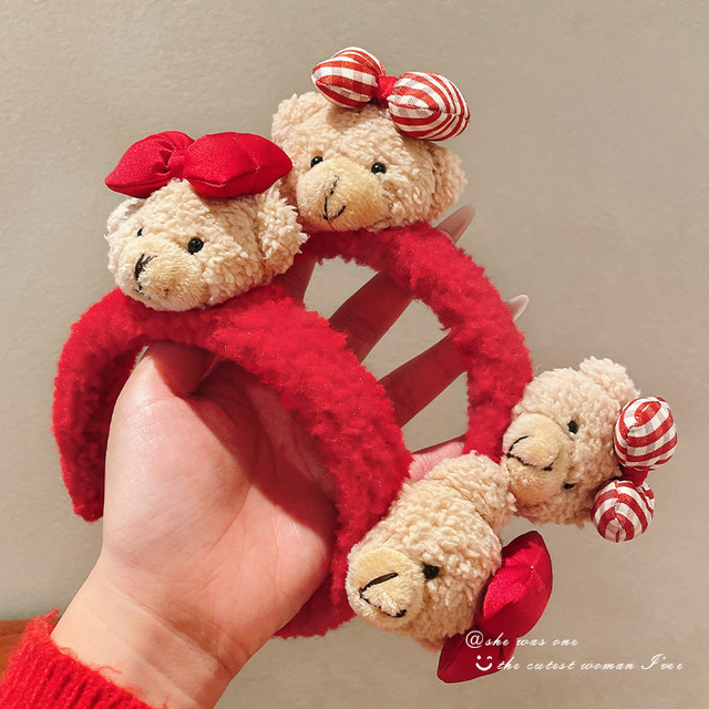 Cute red headband for women 2025 new bear face wash headband lamb hair makeup mask hair clip