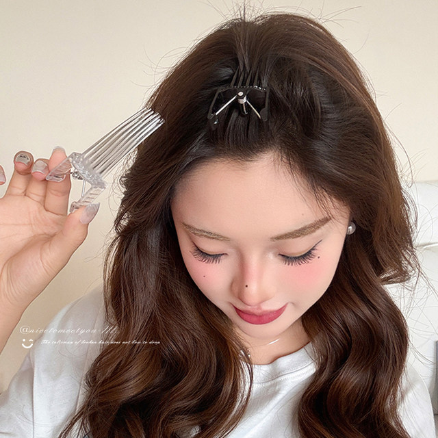 Korean high skull artifact hair root fluffy natural traceless eight-character bangs clip 2025 new hair positioning clip