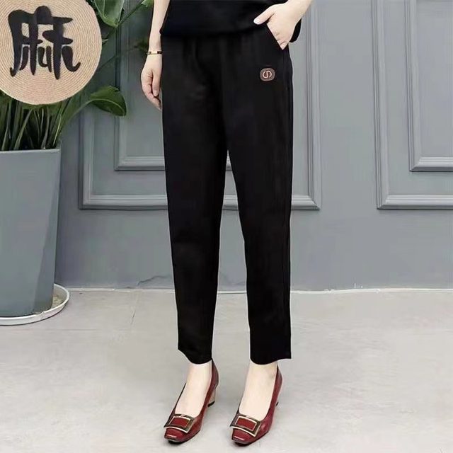 Mom wear pure cotton elastic waist nine-point casual pants for women in summer loose 2025 new slim and versatile Harem pants