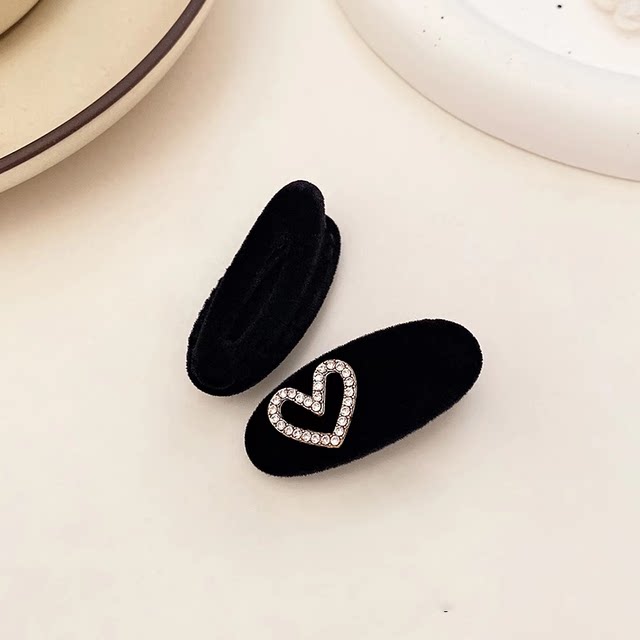 Small and exquisite! Mini love hairpin! Flocked side duckbill clip for women, high-end rhinestone one-word clip headpiece