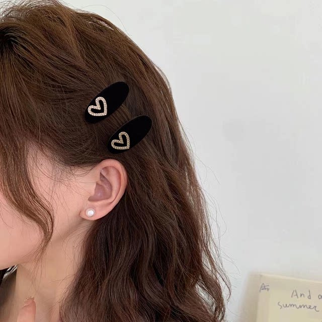 Small and exquisite! Mini love hairpin! Flocked side duckbill clip for women, high-end rhinestone one-word clip headpiece