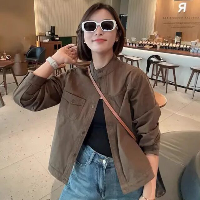 European stand-up collar short jacket for women 2024 spring and autumn new style design niche retro hot small jacket top