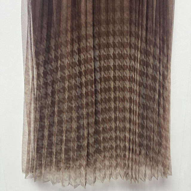 Designer sample version 2025 Spring and Autumn Shasha medium-length elastic waist pleated skirt versatile skirt E046
