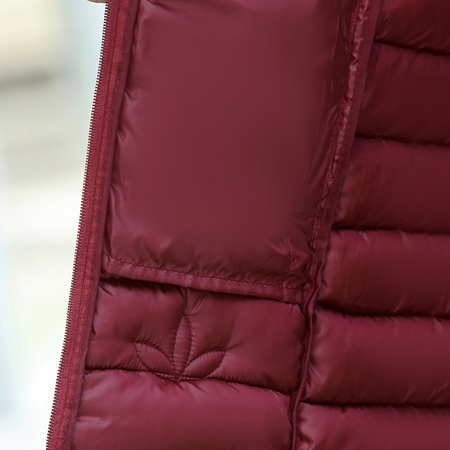 Mom's autumn and winter light cotton-padded jacket, short coat, middle-aged and elderly women's fashionable hooded down-padded jacket, 40-year-old and 50-year-old cotton-padded jacket