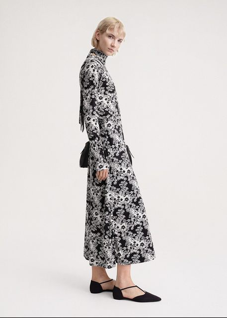A small amount of spot TOTEME women's versatile floral waist lace mid-length skirt 23 years new