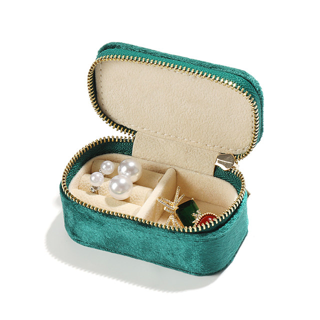 Mini portable jewelry box small, light and luxurious exquisite Japanese and Korean travel jewelry bag necklace ring hand decoration box