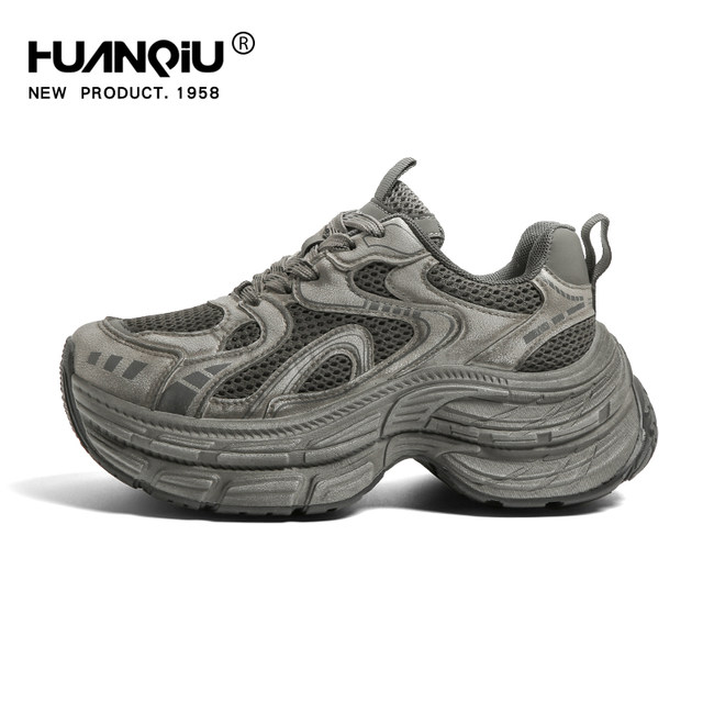 Universal velvet thick-soled dad shoes for women 2025 new autumn and winter all-match height-increasing shoes popular sports shoes