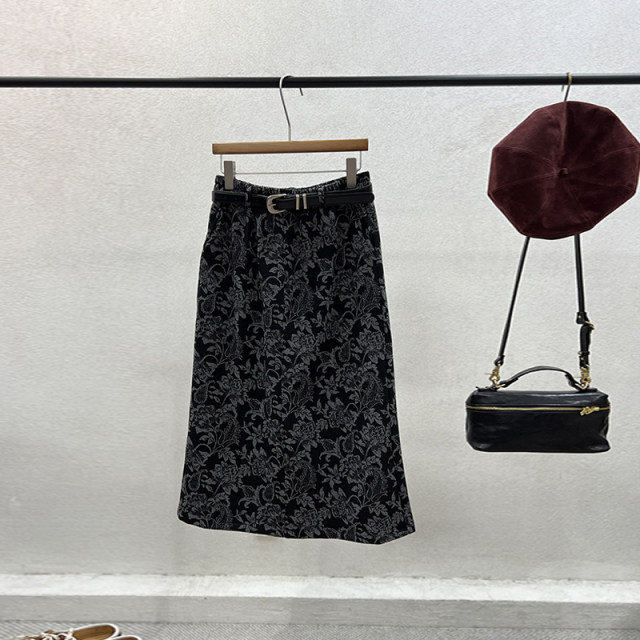 Sweet style autumn and winter new style 17ran age-reducing Chinese style printed literary style hem to make you look slim with belt skirt for women