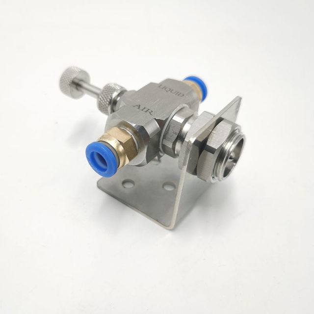 Two -flowing stainless steel mixing air water hybrid siphon pressure -type air atomization nozzle dust removal and humidifying fuel injection mouth
