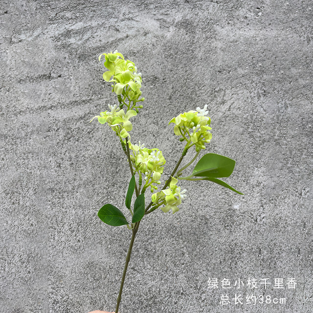 
Thousand miles of artificial flowers, lilac flower ornaments, flower arrangements, wedding home decoration, TV cabinet ornaments, artificial flowers, silk flower ornaments