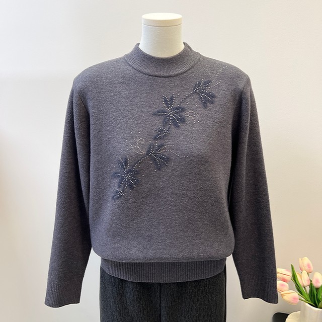 Mom winter clothes integrated velvet bottom shirt autumn and winter women's jacket middle -aged and elderly people keep warm and velvet thickened knitted bottom shirt