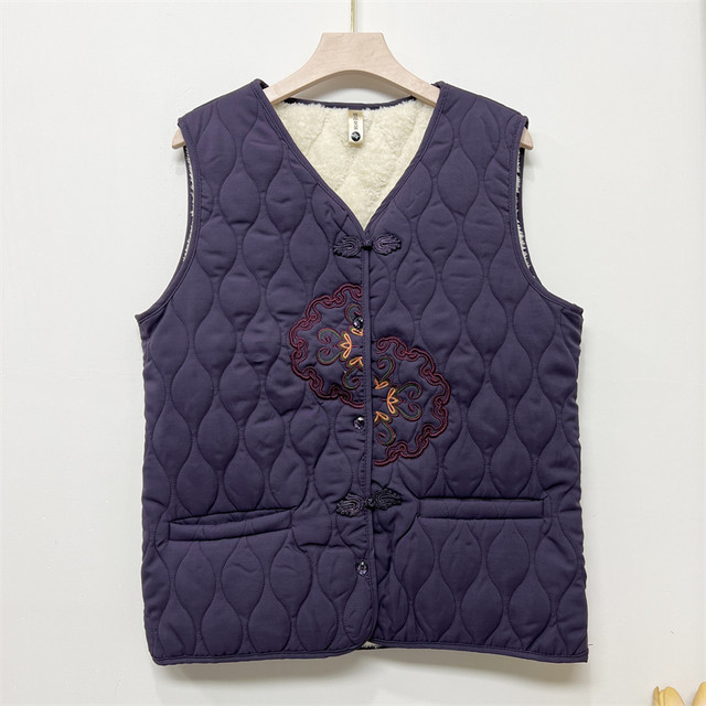 Grandma's winter velvet vest, middle-aged and elderly warm vest, female mother's sleeveless top, elderly thickened vest