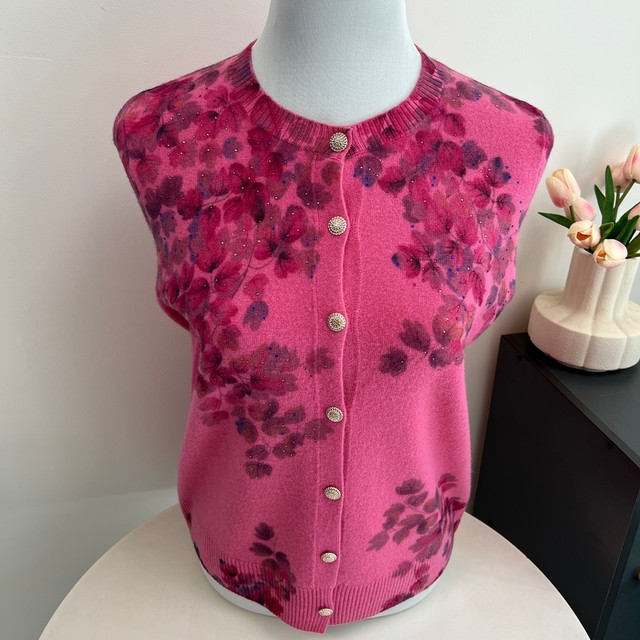 Pure woolen sweater autumn and winter mother's wear knitted cardigan top fashionable 60-year-old 70-year-old grandmother noble coat