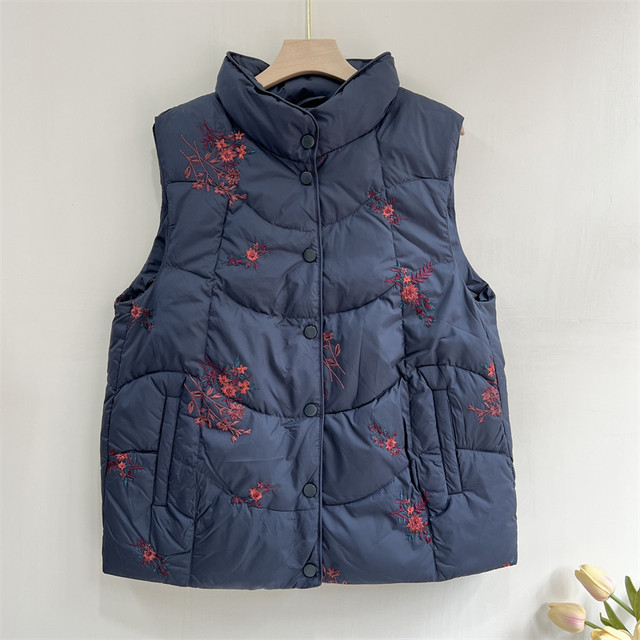 Winter clothing for the elderly, women's down jacket, vest, grandma's coat, old lady's clothes, elderly mother's vest