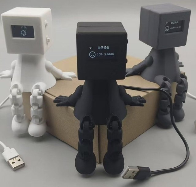 
Xiaozhi AI Robot Deepseek Intelligent Dialogue Finished Voice Box Development Board ESP32 Combination Kit