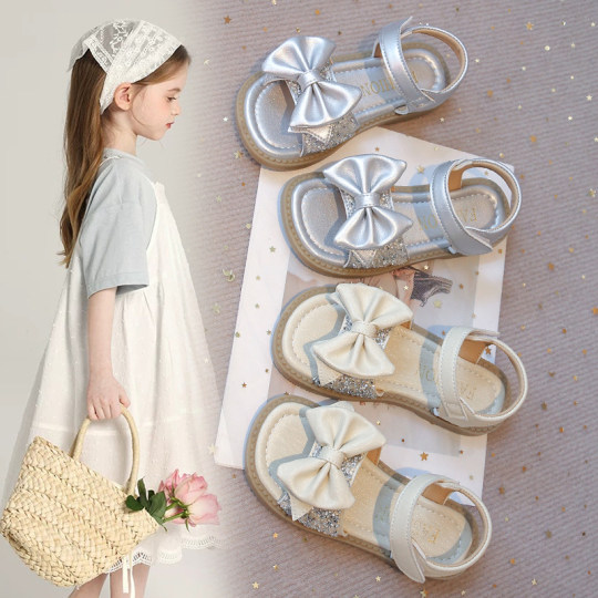 Genuine leather children's sandals girls beach shoes 2025 new summer crystal open-toe sandals soft sole girls princess shoes