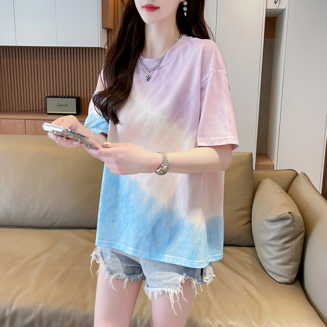 
Large size women's short-sleeved T-shirt for women in summer 2025 new Korean version loose small rainbow striped versatile top